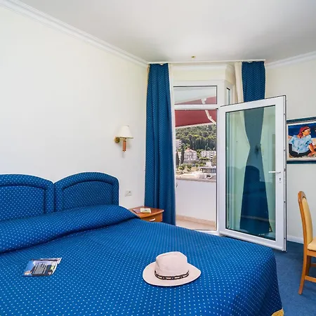 Boutique & Wolff 4* دوبروفينك