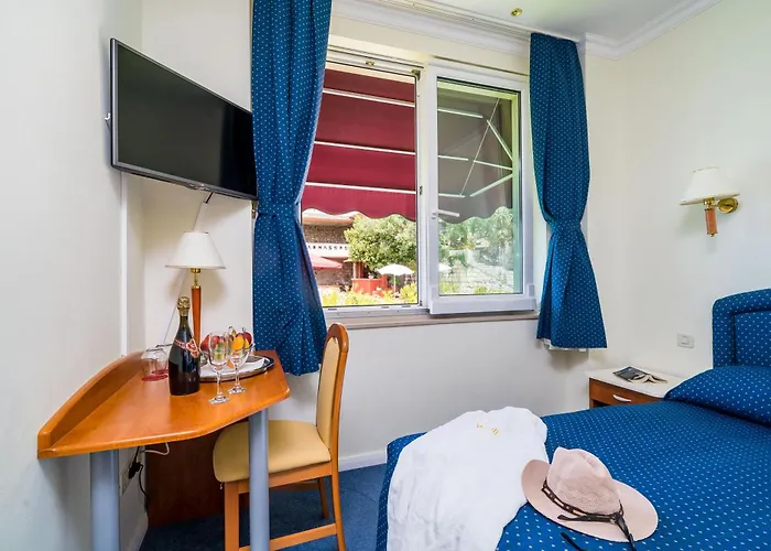 Hotell Boutique & Wolff 4*