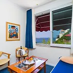 Boutique & Wolff Hotel 4*